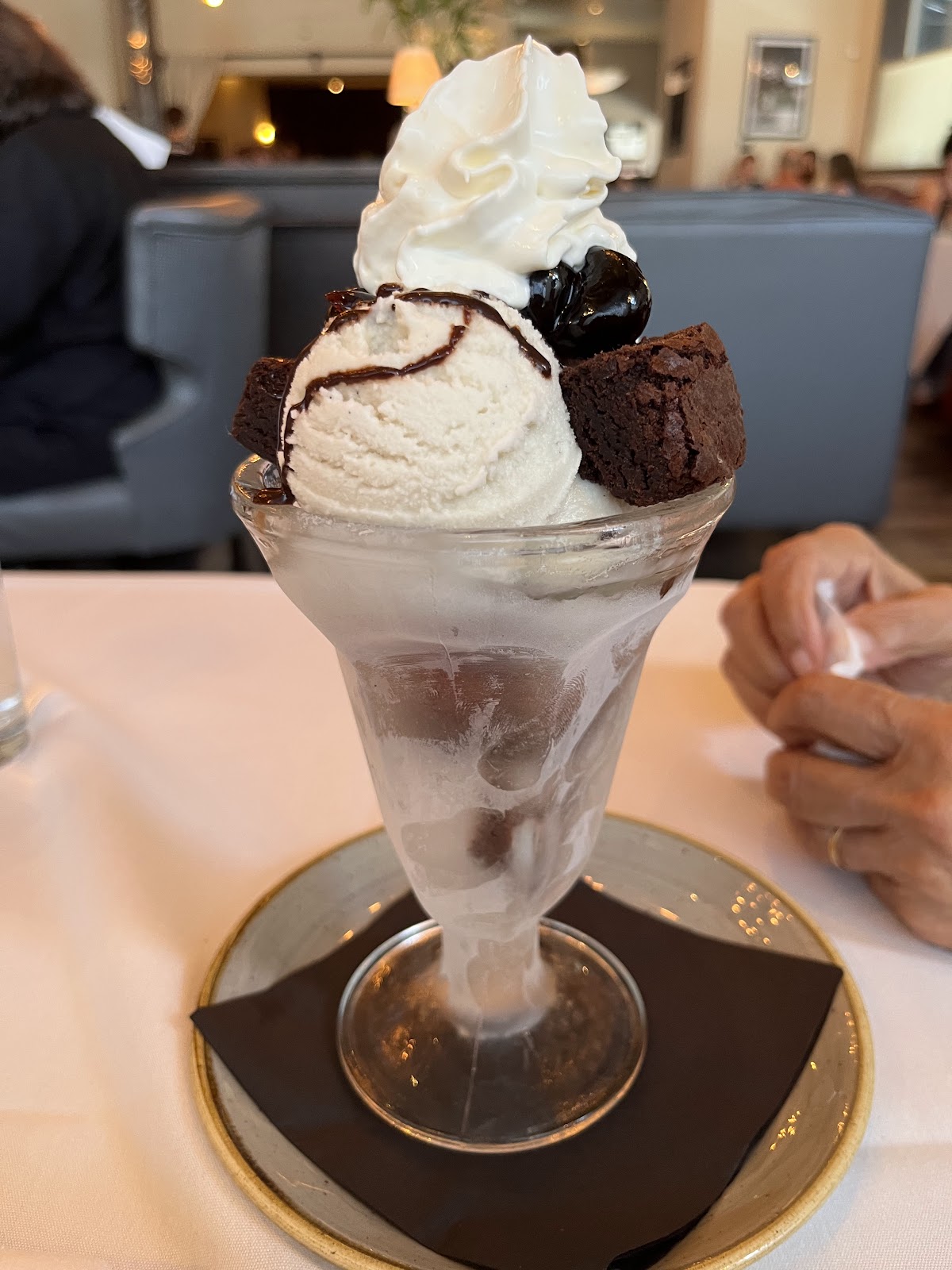 Brownie Sundae