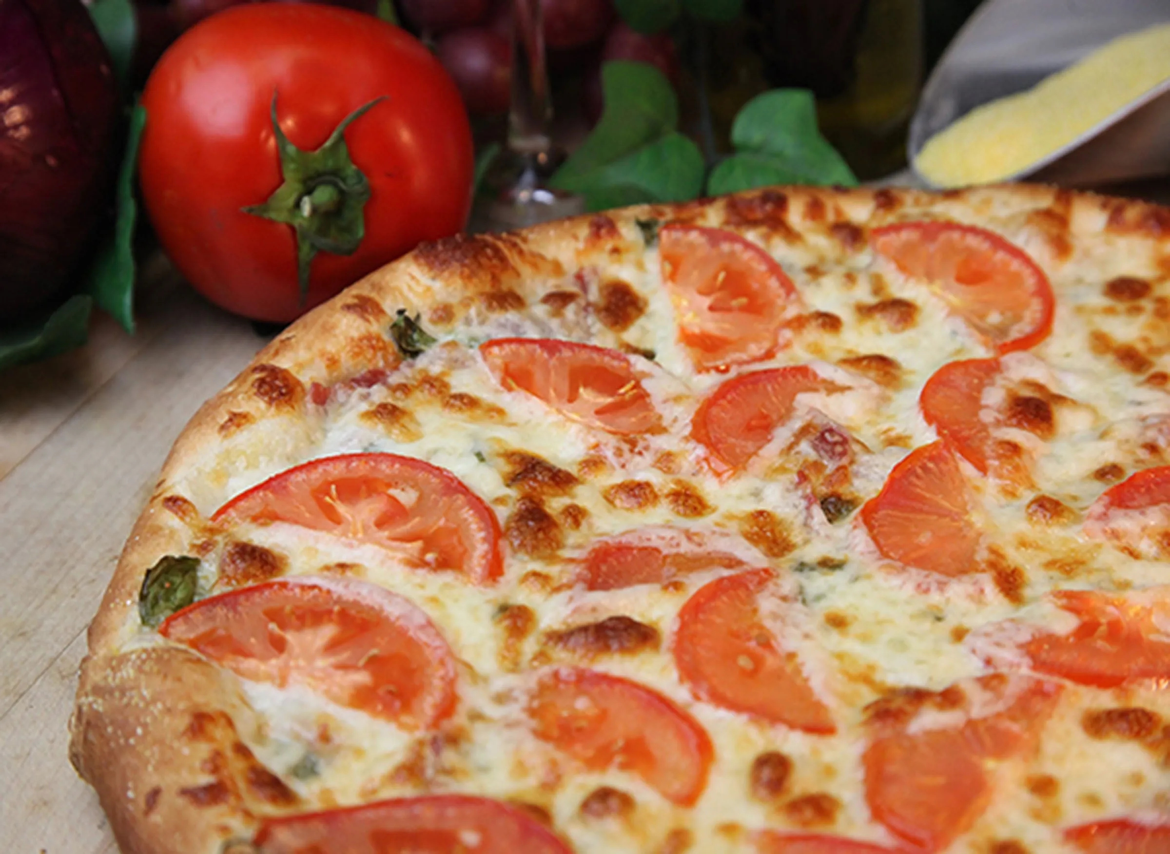 Prosciutto Pomodoro Pizza