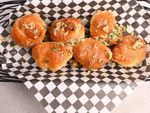 Garlic Knots (6)
