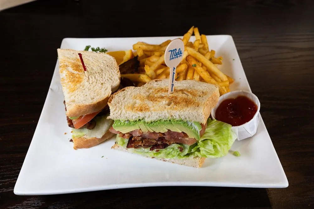 BLT