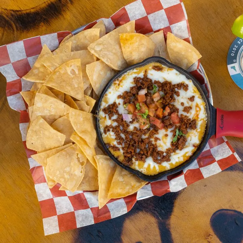 Borracha Queso Dip