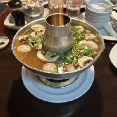 Tom Yum Gai