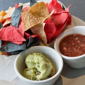 Guacamole, Salsa Fresca & Chips