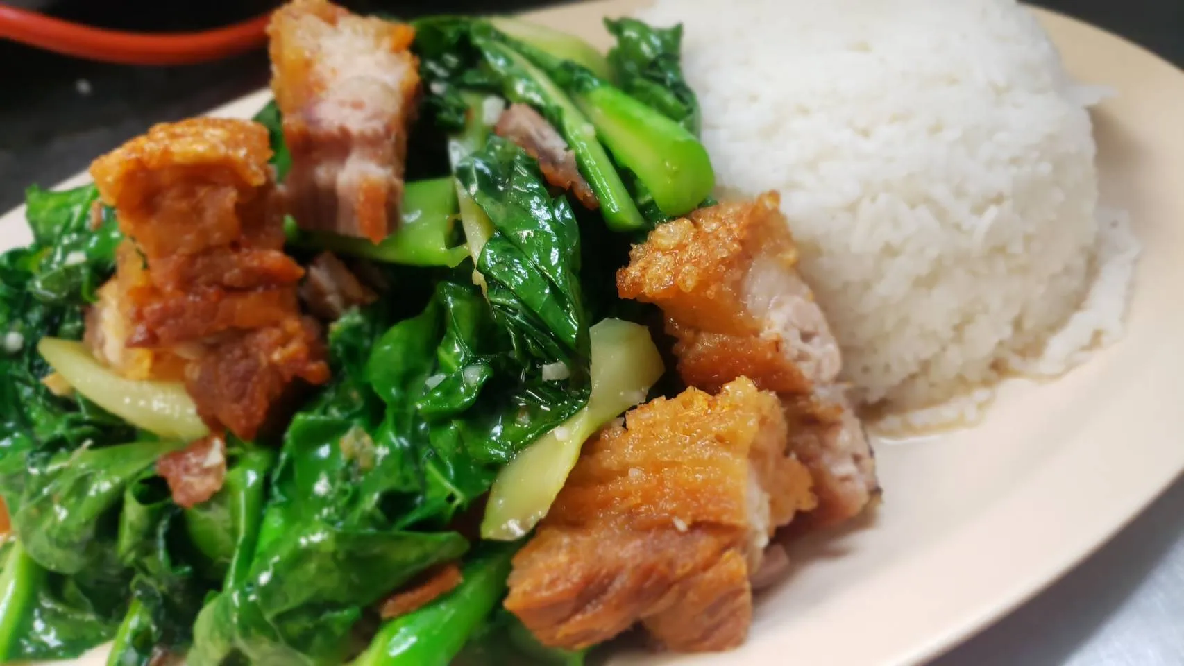 L7. Chinese Broccoli with Crispy Pork