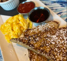 Rockstar French Toast & Eggs