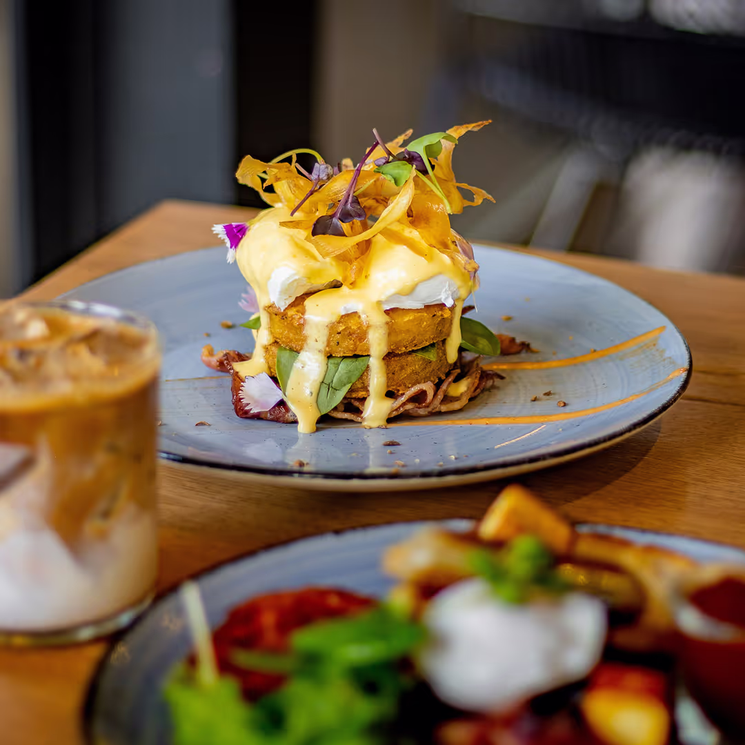 Eggs Benedict