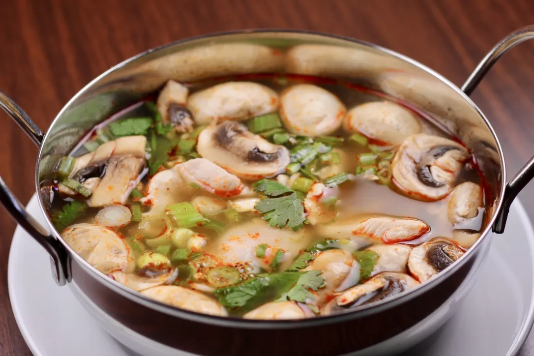 Spicy Shrimp Soup (Tom Yum Koong)