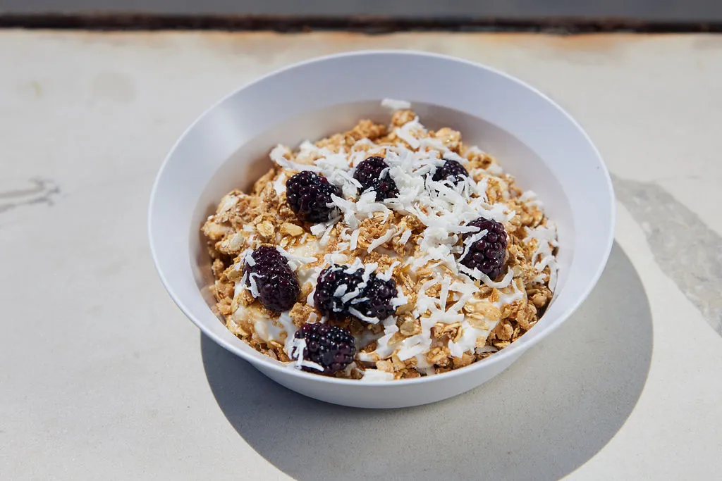 Granola with Fresh Fruit & Honey