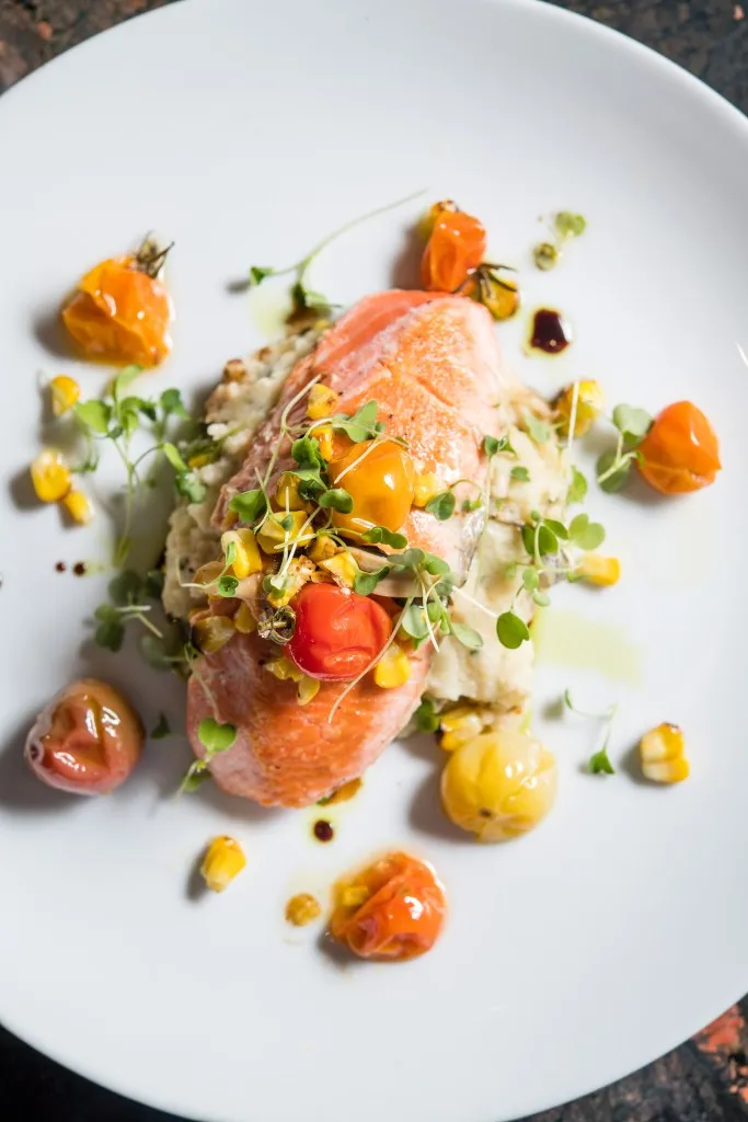 Grilled Salmon Salad