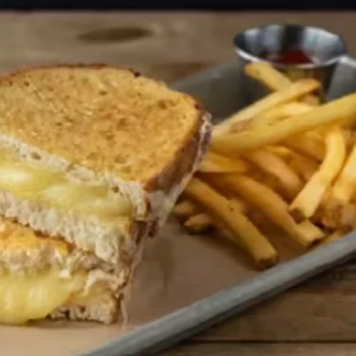 Kids Grilled Cheese Sandwich & Fries