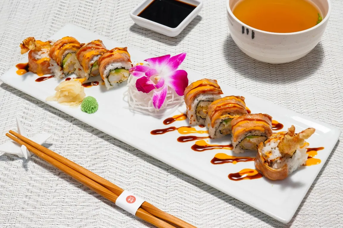 Love Dragon Roll