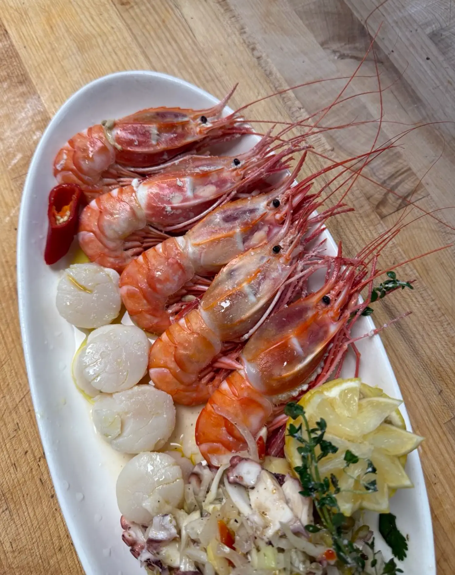 Spaghettini scampi e porcini