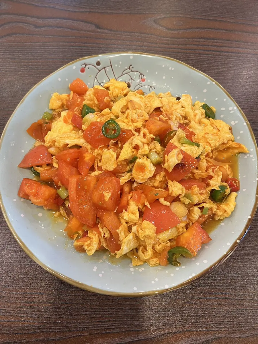 Scrambled Eggs with Tomatoes