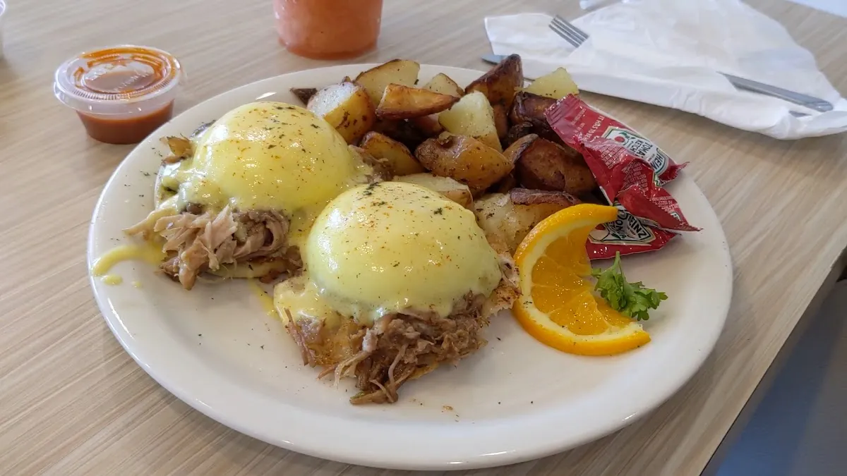 Kalua Pork Benedict