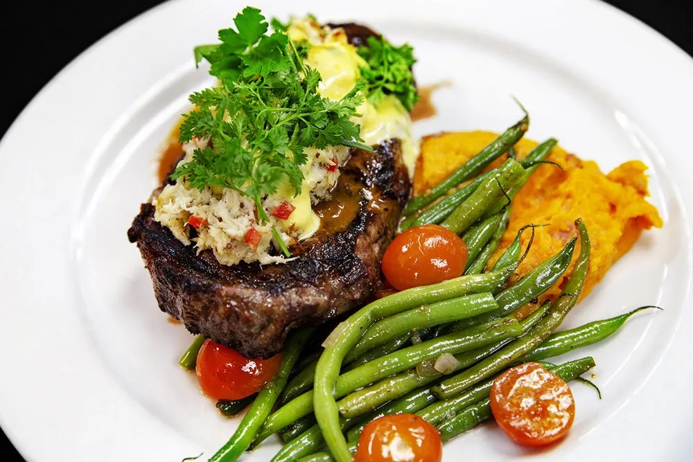 Filet Mignon Au Poivre