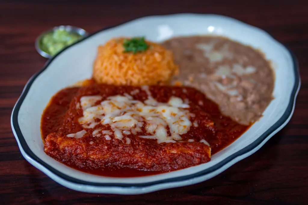 Chile Colorado Enchiladas