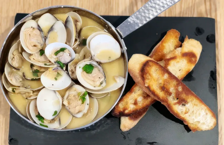 Steamed Manila Clams