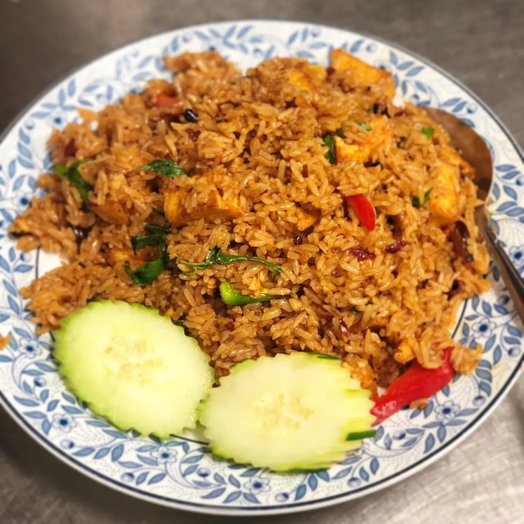 Spicy Fried Rice with Tofu