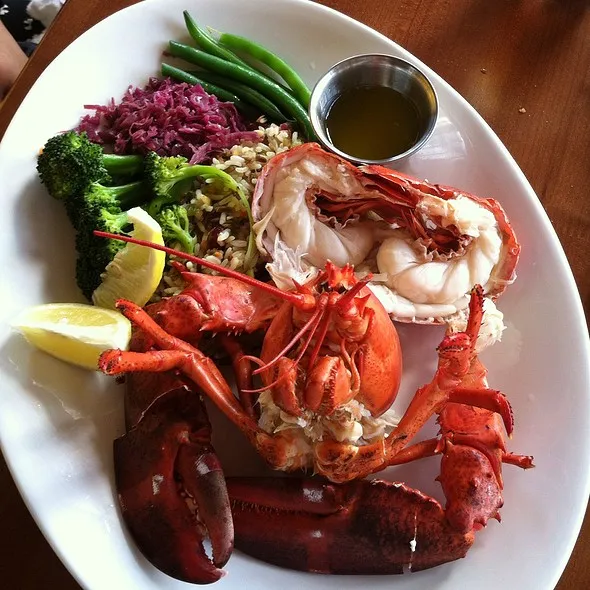 1 1/2 Pound Maine Lobster