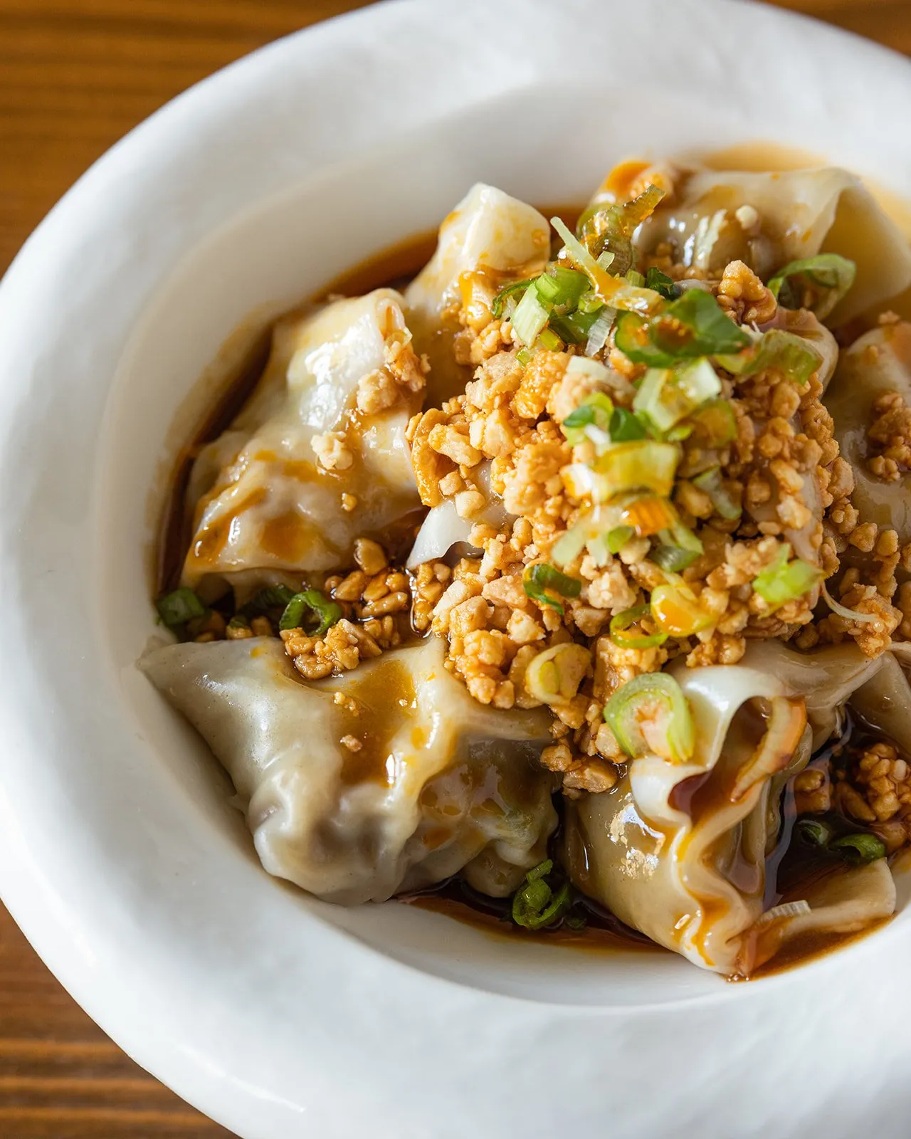 Pork Wontons in Spicy Sauce