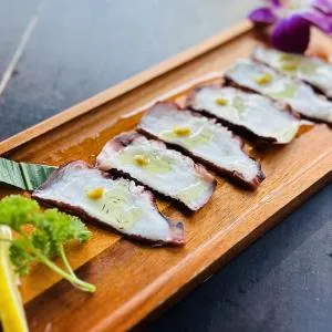 Tako Carpaccio (6pcs)