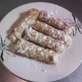 Large Cannoli