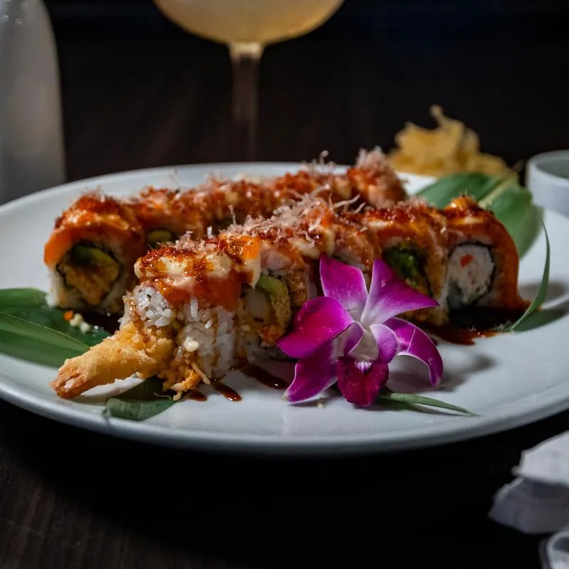 Salmon Dynamite Roll