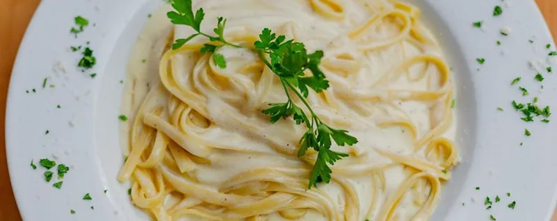 Fettuccine Alfredo