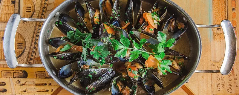 Mussels & Clams