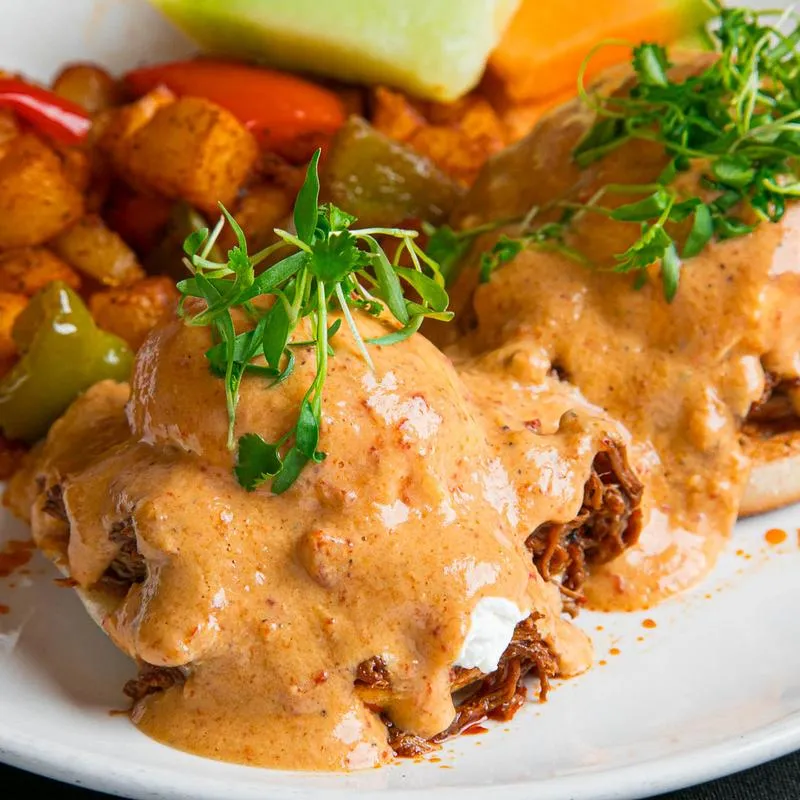 Pulled Beef Eggs Benedict