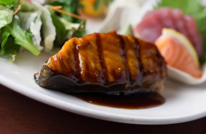 Salmon Teriyaki + Sashimi