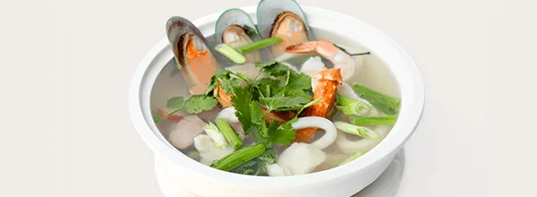Seafood Lemongrass Soup (Tom Yum Talay)