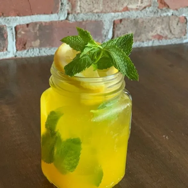Mango Lemonade