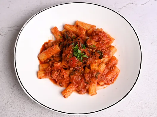 Rigatoni Bolognese