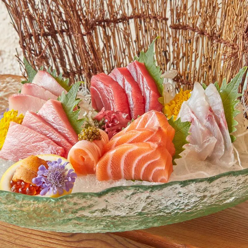 Sashimi Salad