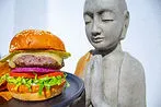 Classic Cheeseburger
