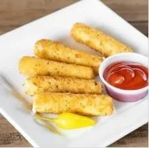 Mozzarella Sticks (5 pcs)